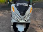 Honda PCX 2021