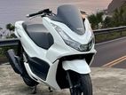 Honda PCX 2025