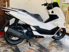 Honda PCX 2025