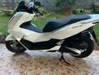 Honda PCX Japan 2025