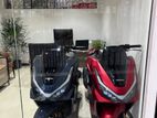 Honda PCX 2025
