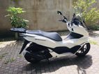 Honda PCX 2023