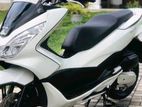 Honda PCX white 2017