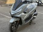 Honda PCX160 2025