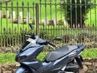 Honda PCX160 2022