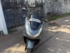 Honda PCX160 2023