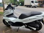 Honda PCX160 2024