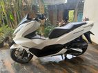 Honda PCX160 2024