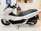 Honda PCX160 2025