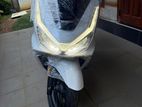 Honda PCX160 2025