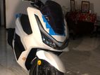 Honda PCX160 2025