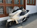 Honda PCX160 2025