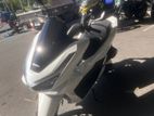 Honda PCX160 2025