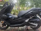 Honda PCX160 2025