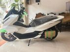 Honda PCX160 2025
