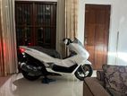 Honda PCX160 2025