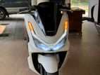 Honda PCX160 2025