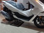 Honda PCX160 2025
