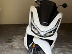 Honda PCX160 2025