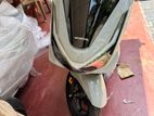 Honda PCX160 2025