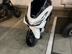 Honda PCX160 2025