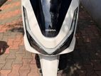 Honda PCX160 2025