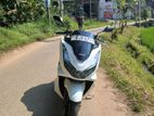Honda PCX160 2023