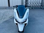 Honda PCX160 2025