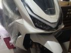 Honda PCX160 2025