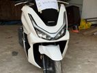 Honda PCX160 White 2025