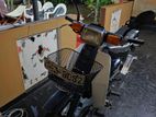 Honda Super Cub 2000