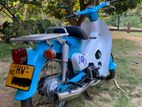 Honda Super Cub 2004