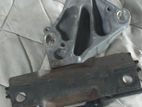Honda Vezal Ru3 Gear box Mount
