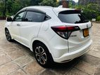 Honda Vezel 2016