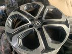 Honda Vezel Allou wheel