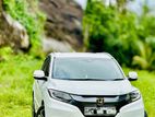 Honda Vezel - For Rent