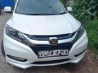 Honda Vezel rent a car