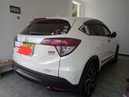 Honda Vezel Rs for Rent