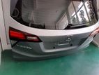 Honda Vezel RU3 Dicky Door