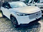 Honda Vezel Z PLAY MOON ROOF 2025