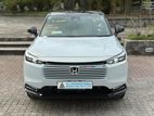 Honda Vezel Z Play Moonroof 2025