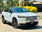 Honda Vezel Z Play Premium plus 2025
