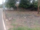 හෝකන්දර, කොට්ටාව - මාලබේ බස් පාර අසල ඉඩමක් විකිණීමට ඇත. (ID: MALB001S)