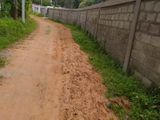 හෝමාගම, මීගොඩ - බටවල පර්චස් 12 තැනිතලා ඉඩම