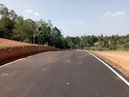 හොරන කොලඹ බස් පාරට 1km හොඳම තැනක්