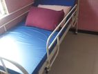 HOSPITAL / MEDICAL BED