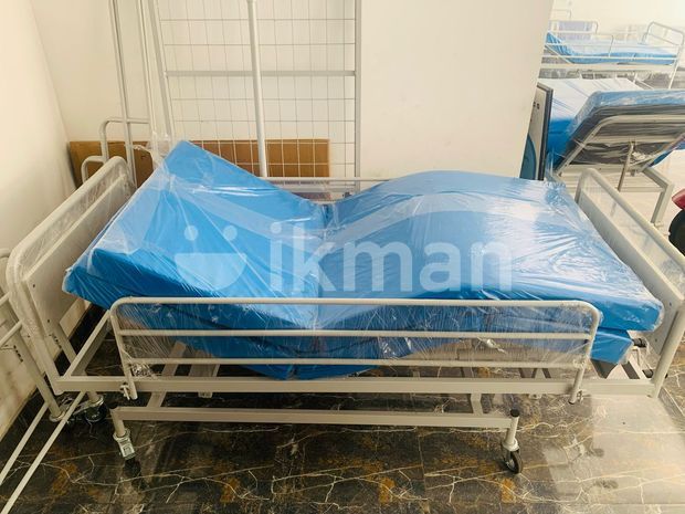 Hospital Patient Bed Three Function With Mattress