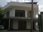 Hous for Sale in Thalawathugoda