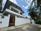 House Built in 19 p Land Extent From Off Kalalgoda Rd - Talawathugoda