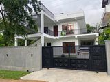 House for rent ( Ground Floor) - Makola, Sapugaskanda